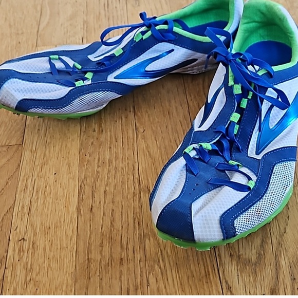 Brooks Track and Field Cross Country Spikes 12 - Picture 1 of 4